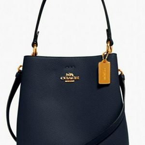 Coach Small Town Bucket